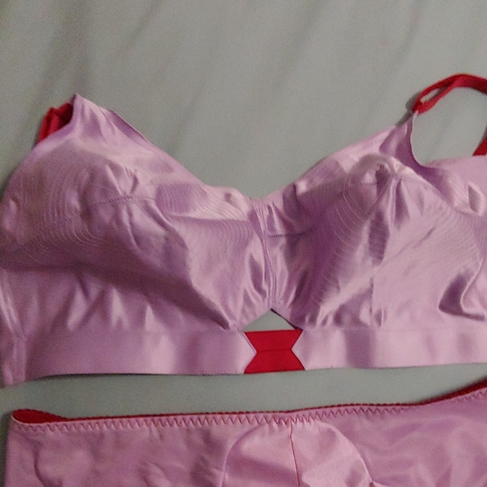 Vintage inspired bra